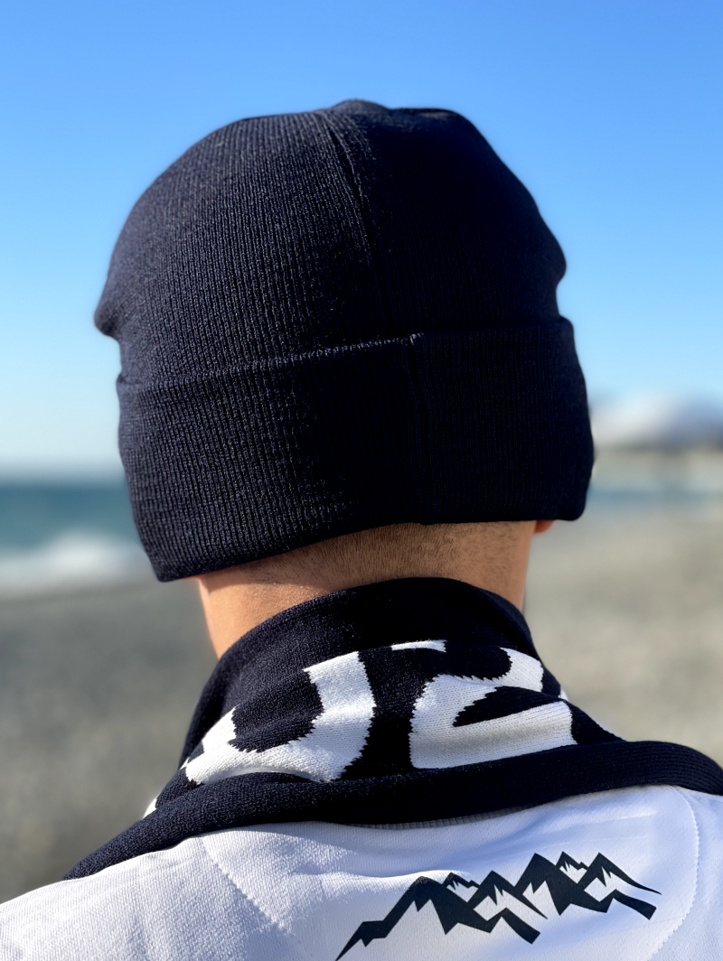 Шапка темно-синяя