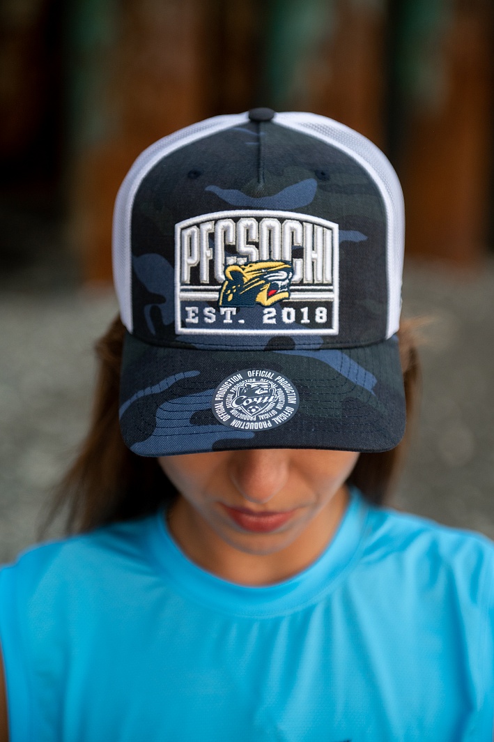 Бейсболка женская бело-синяя